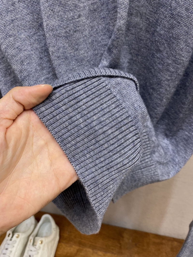 Bv*b*rry sweaters